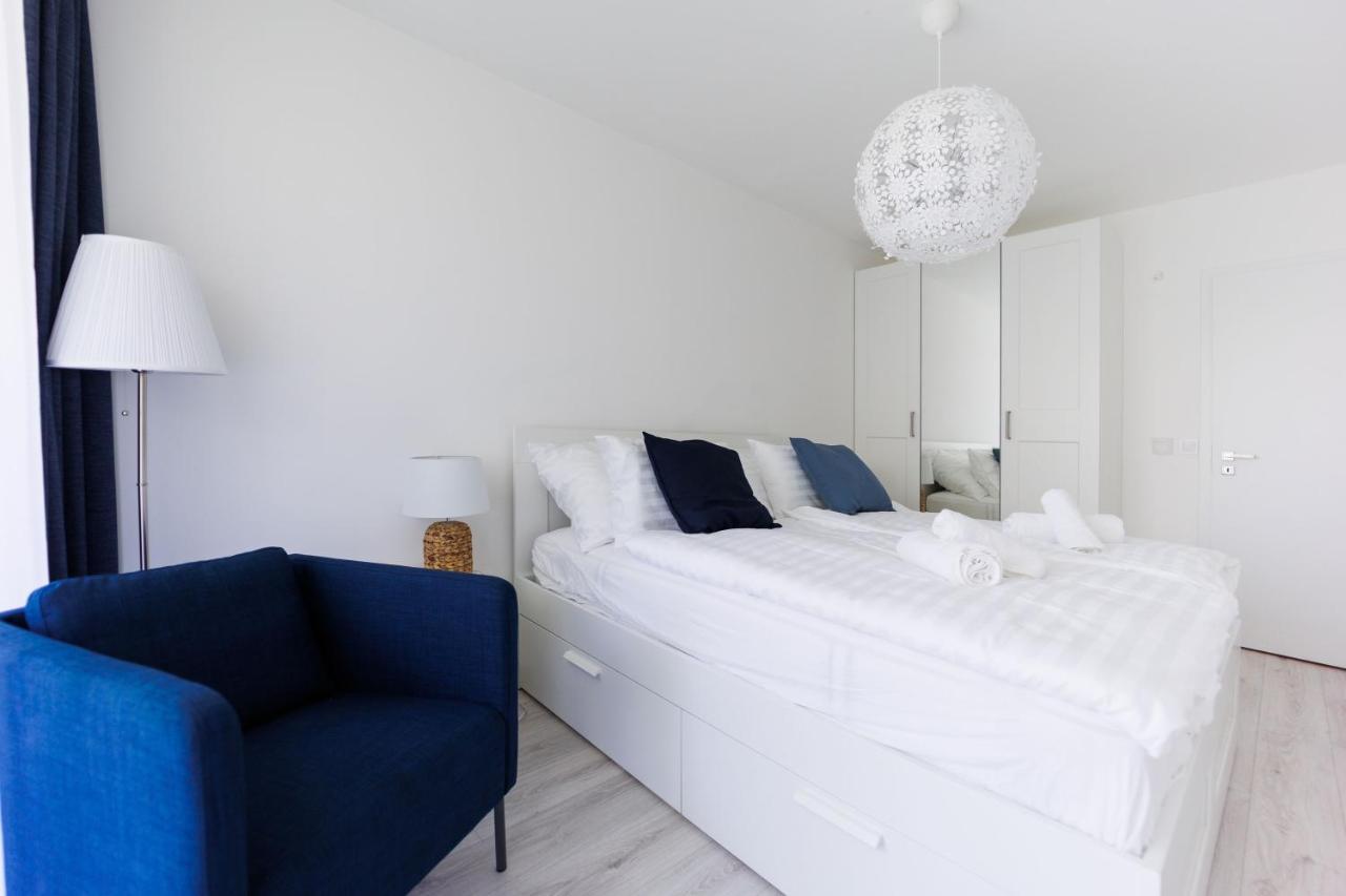 White&Blue Apartman Siofok Ngoại thất bức ảnh